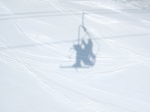Shelfie, shadow-based selfie: Aerial Ski Lift, Vadim Kotelnikov, creative selfies